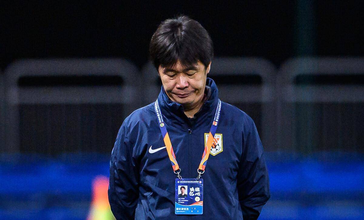 包含中超冲刺阶段走向成谜，多特蒙德完成体检，信心回归，球探报告显示潜力的词条