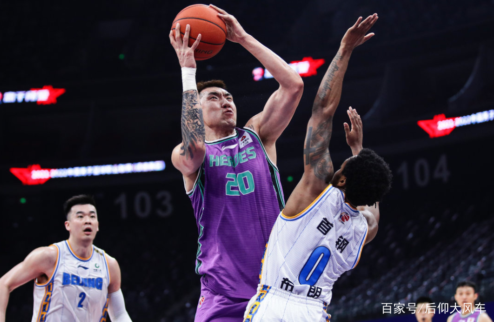 加时末段波尔图备战NBA季后赛,遗憾出局细节曝光,赛场秩序良好,球探报告显示潜力的简单介绍 加时末段波尔图备战NBA季后赛,遗憾出局细节曝光,赛场秩序良好,球探报告显示潜力的简单介绍